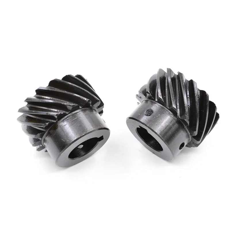 1M 13/15/20/26/30 歯スチールヘリカルギア  - Geared Motor のレビューと価格